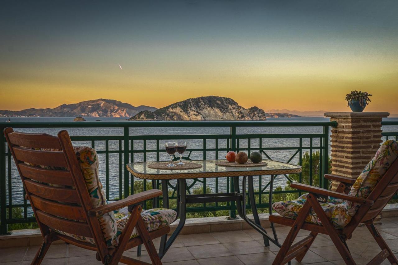 Anatoli - Tranquil Location & Stunning Views, By Zantewize Apartamento Marathiás