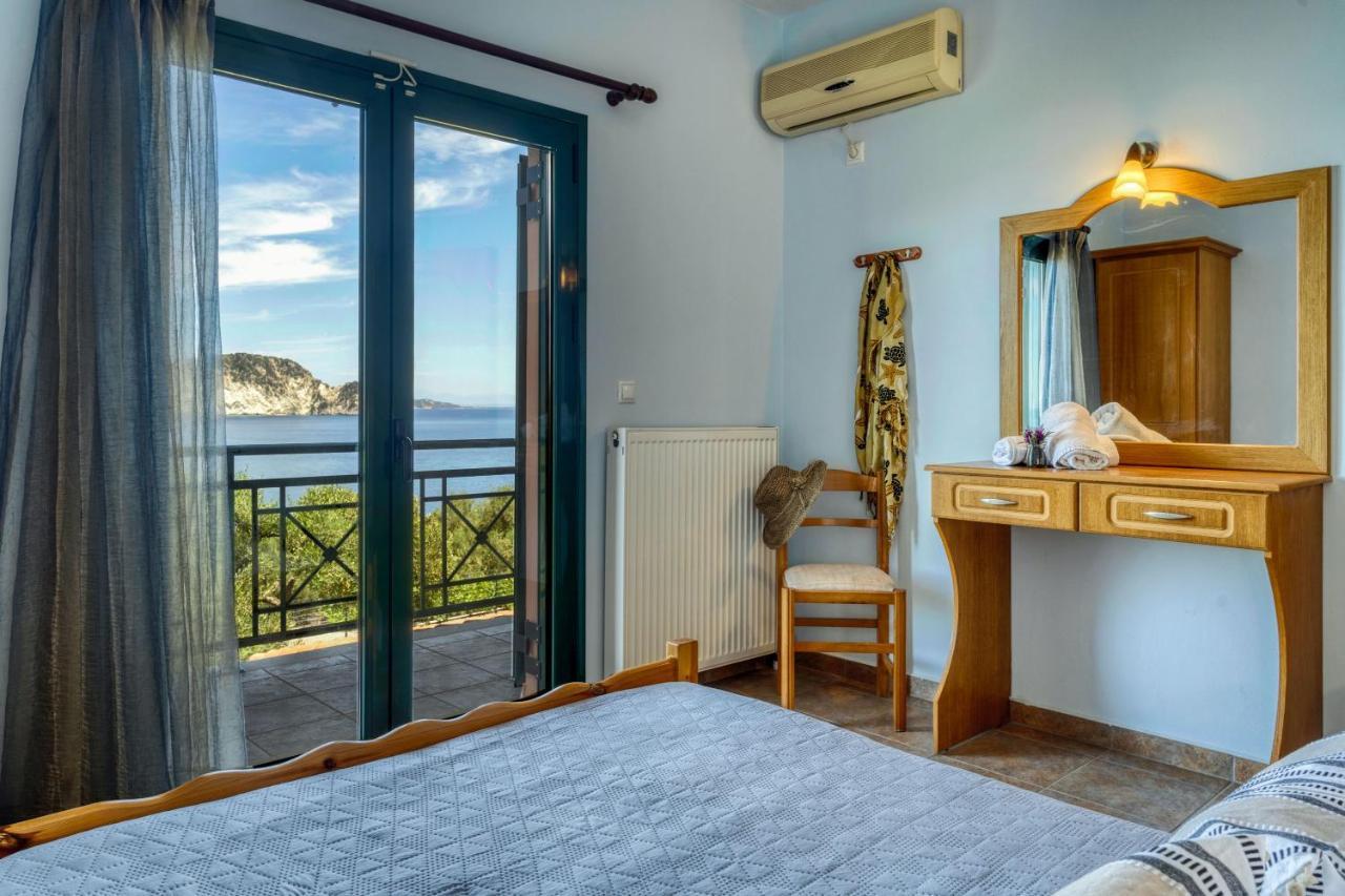Apartment Anatoli - Tranquil Location & Stunning Views, By Zantewize Marathias (Zakynthos)