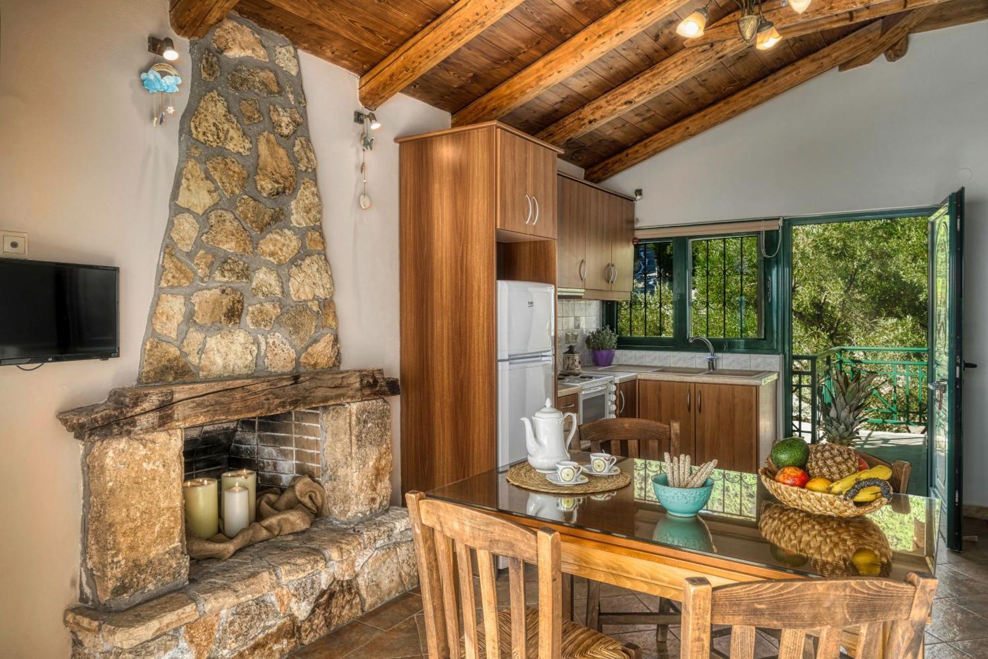 Anatoli - Tranquil Location & Stunning Views, By Zantewize