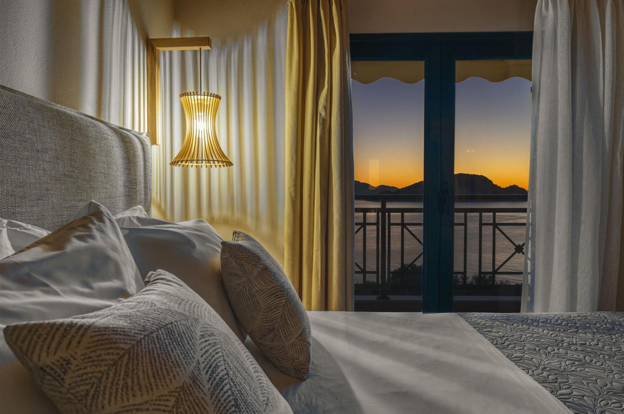Anatoli - Tranquil Location & Stunning Views, By Zantewize Apartment